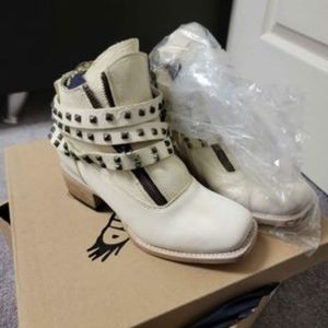 Freebird booties